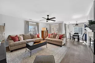 129 S Curtis St, Lake Geneva, WI 53147 - Photo 4