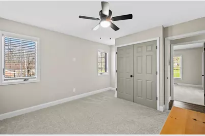 25922 W Loomis Rd, Racine, WI 53185 - Photo 40