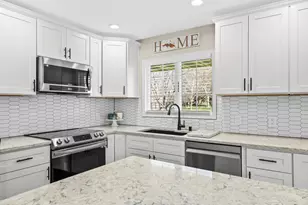 25922 W Loomis Rd, Racine, WI 53185 - Photo 6