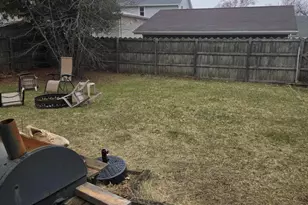 1620 Hamilton St, Manitowoc, WI 54220 - Photo 2