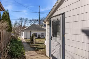 1943 E Hillcrest Ave, Milwaukee, WI 53207 - Photo 30