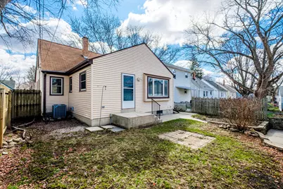 1321 S 115th St, West Allis, WI 53214 - Photo 32