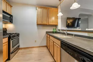 3710 N Oakland Ave, Shorewood, WI 53211 - Photo 4