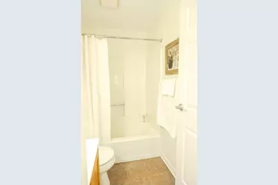 1108 N Milwaukee St #320, Milwaukee, WI 53202 - Photo 22