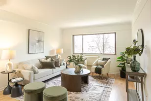 1108 N Milwaukee St, Milwaukee, WI 53202 - Photo 10