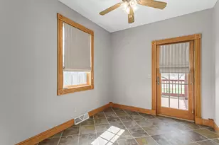 1568 E Gate Dr, Watertown, WI 53094 - Photo 20