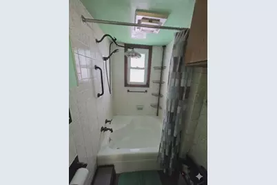 1420  Hawthorne Ave, Two Rivers, WI 54241 - Photo 10