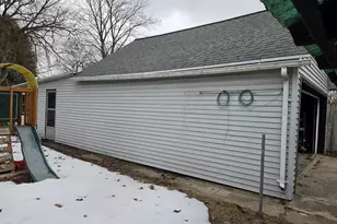 1420 Hawthorne Ave, Two Rivers, WI 54241 - Photo 28