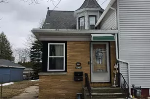 1420 Hawthorne Ave, Two Rivers, WI 54241 - Photo 4