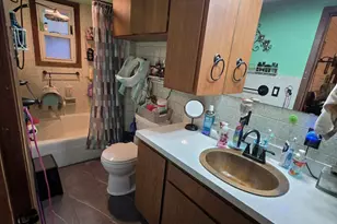 1420 Hawthorne Ave, Two Rivers, WI 54241 - Photo 10