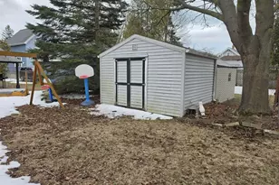 1420 Hawthorne Ave, Two Rivers, WI 54241 - Photo 32