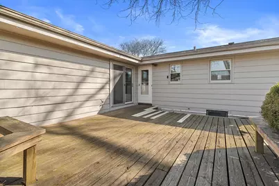 210  Echo Ln, Racine, WI 53406 - Photo 24