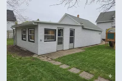 1420  Hawthorne Ave, Two Rivers, WI 54241 - Photo 22