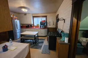 1420 Hawthorne Ave, Two Rivers, WI 54241 - Photo 8