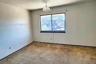 6118 W Port Ave, Milwaukee, WI 53223 - Photo 12