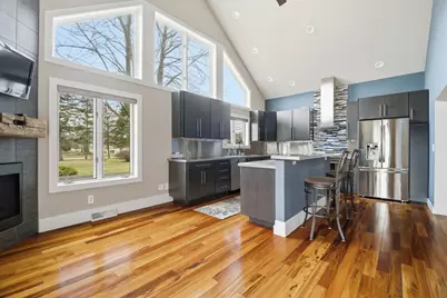 1881 W Main St, Little Chute, WI 54911 - Photo 16