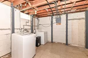 4453 N 69th St, Milwaukee, WI 53218 - Photo 20