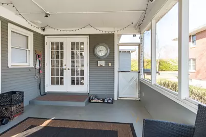 325  14th St, La Crosse, WI 54601 - Photo 4