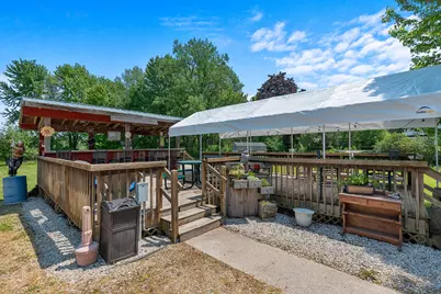 3172 N Riverside Dr, Saukville, WI 53080 - Photo 32