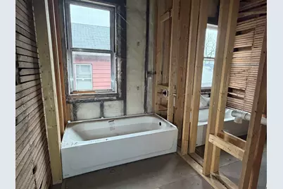 2334 N 9th St, Milwaukee, WI 53206 - Photo 20