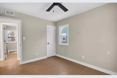 5273 N 51st Blvd, Milwaukee, WI 53218 - Photo 10