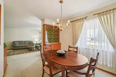 3945 E Holmes Ave, Cudahy, WI 53110 - Photo 6