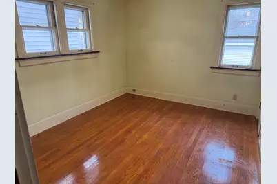 2772 N 52nd St, Milwaukee, WI 53210 - Photo 12