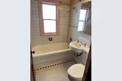 2772 N 52nd St, Milwaukee, WI 53210 - Photo 10