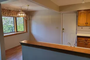 13600 W Forest Knoll Dr, New Berlin, WI 53151 - Photo 8