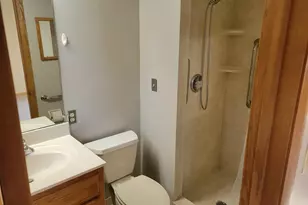 13600 W Forest Knoll Dr, New Berlin, WI 53151 - Photo 18