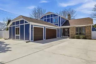 7944 Cooper Rd, Pleasant Prairie, WI 53158 - Photo 1