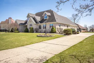 10215 83rd Pl, Pleasant Prairie, WI 53158 - Photo 2