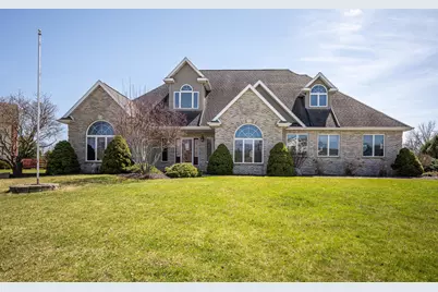 10215  83rd Pl, Pleasant Prairie, WI 53158 - Photo 1