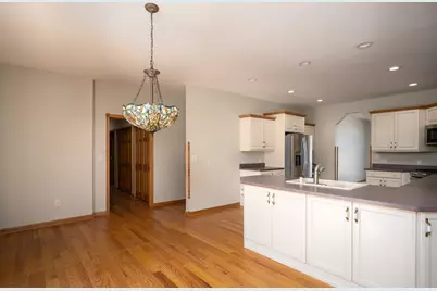 10215  83rd Pl, Pleasant Prairie, WI 53158 - Photo 6