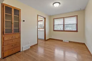 W5906 Valley Pkwy, Shelby, WI 54601 - Photo 8