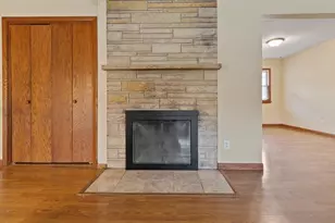 W5906 Valley Pkwy, Shelby, WI 54601 - Photo 10