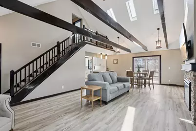 N87W36989  Mapleton Rd, Oconomowoc, WI 53066 - Photo 6