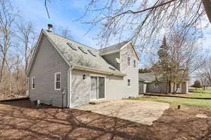 N87W36989 Mapleton Rd, Oconomowoc, WI 53066 - Photo 42