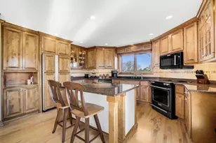 W316S8904 Lauren's Pkwy, Mukwonago, WI 53149 - Photo 18