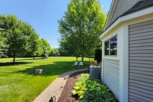 W316S8904 Lauren's Pkwy, Mukwonago, WI 53149 - Photo 40