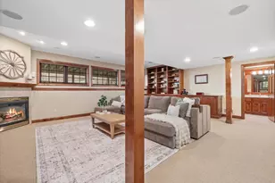 W282N4331 Somerset Ln, Delafield, WI 53072 - Photo 40