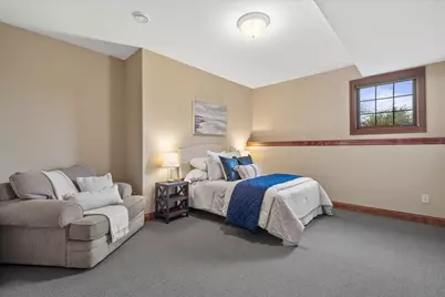 W282N4331  Somerset Ln, Delafield, WI 53072 - Photo 36