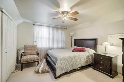 1338 W Brown St, Milwaukee, WI 53205 - Photo 8