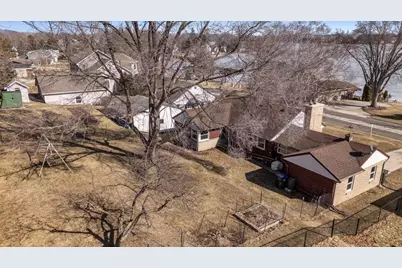 337  Lake Dr, Random Lake, WI 53075 - Photo 14