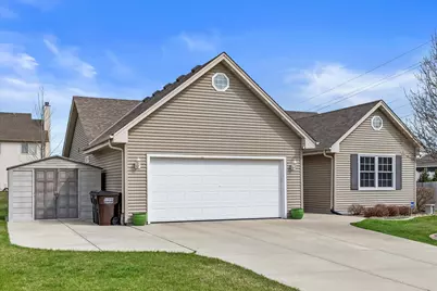 8316  Ivanhoe Pl, Sturtevant, WI 53177 - Photo 38