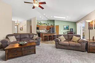 8316 Ivanhoe Pl, Sturtevant, WI 53177 - Photo 6