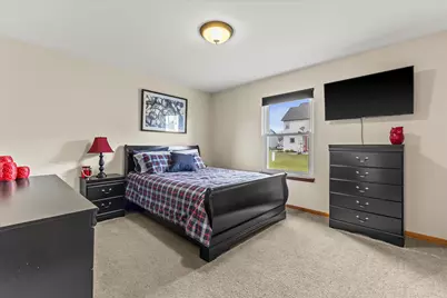 8316  Ivanhoe Pl, Sturtevant, WI 53177 - Photo 16