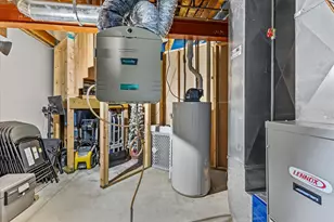 8316 Ivanhoe Pl, Sturtevant, WI 53177 - Photo 34