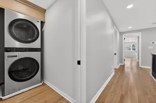 10525 N Fairway Ln, Mequon, WI 53092 - Photo 36