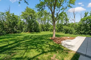 10525 N Fairway Ln, Mequon, WI 53092 - Photo 48